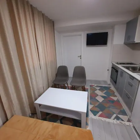 Apartman-stan Na Dan -stolac * Stolac